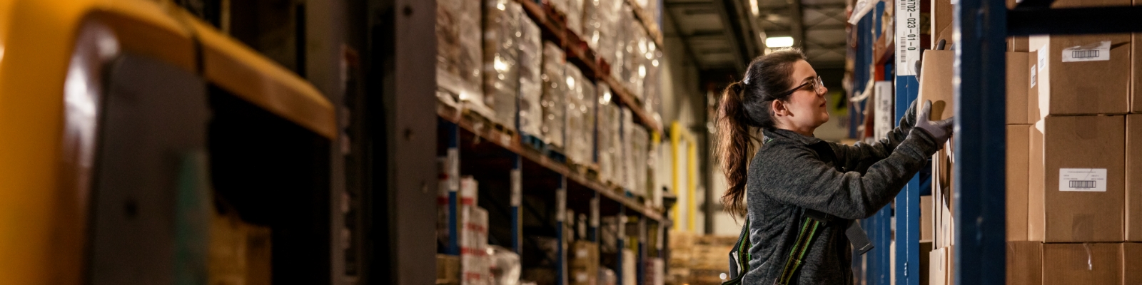 make_the_switch_hero Warehouse worker picking.